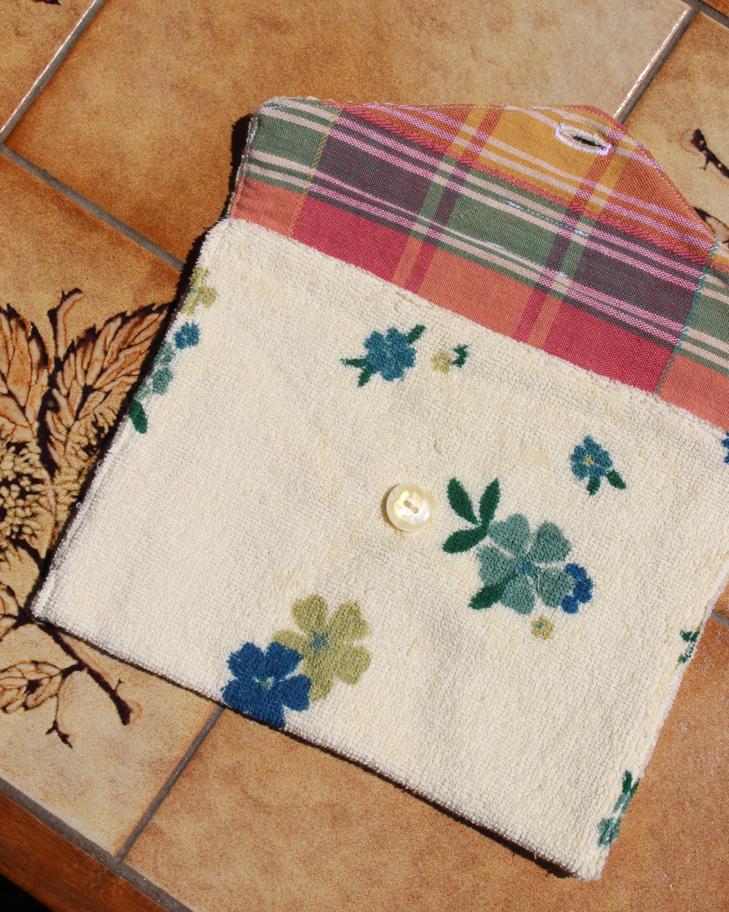 Beach pouch - daffodil