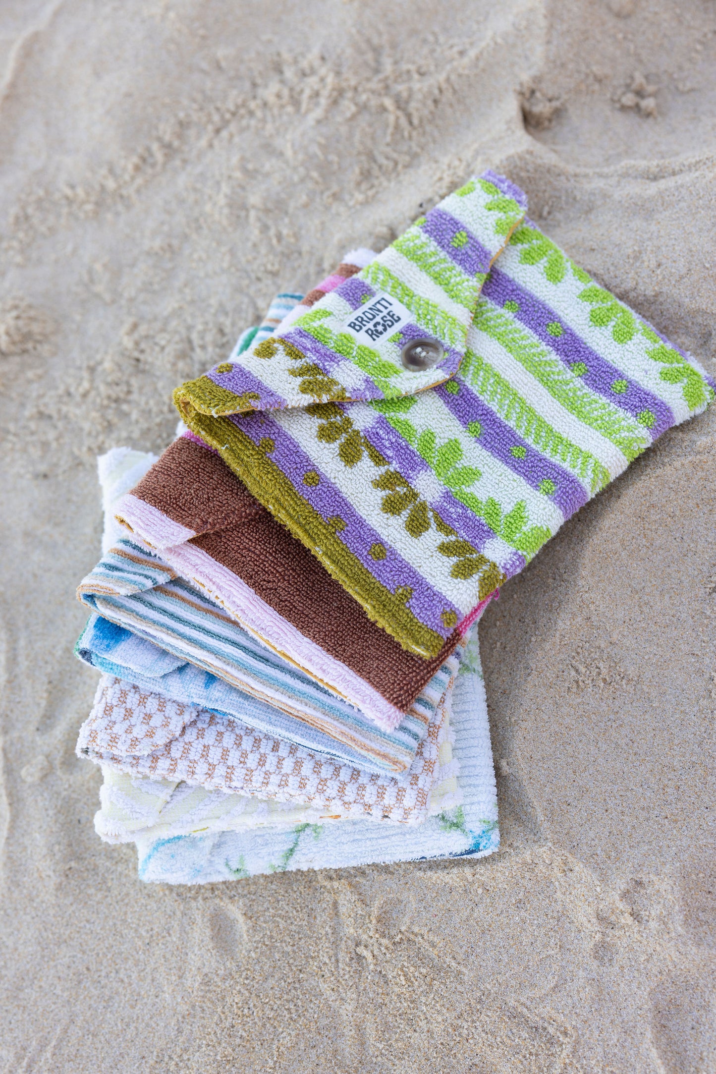 Beach Pouch - Garden