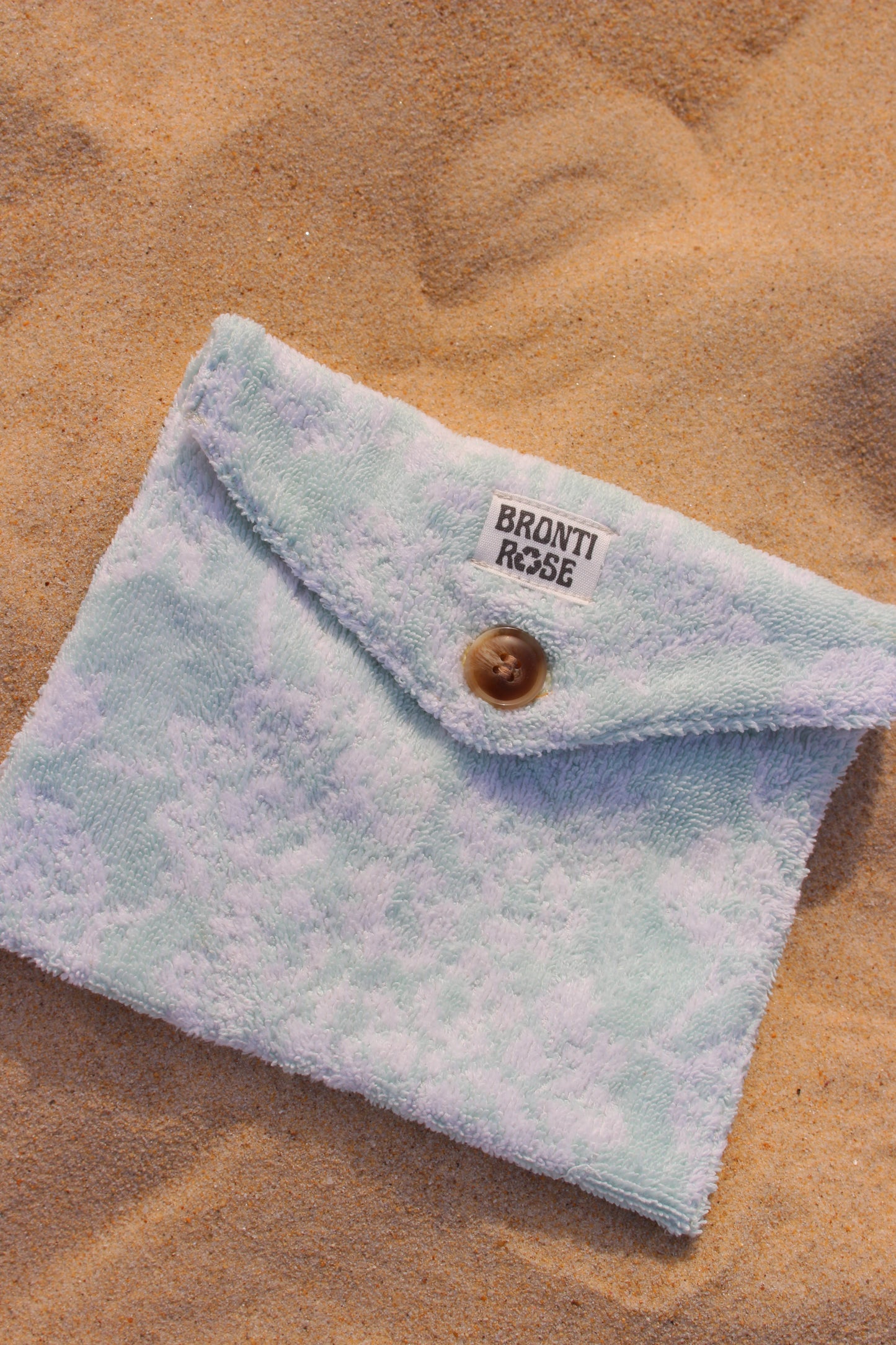 Beach Pouch - Sky