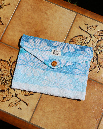 Beach pouch - blue